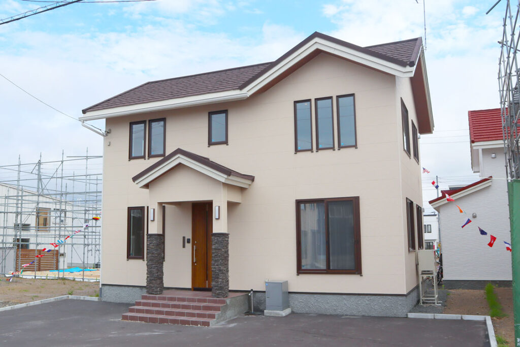 江別 野幌若葉町のモデルハウス ヴァーサ 外観