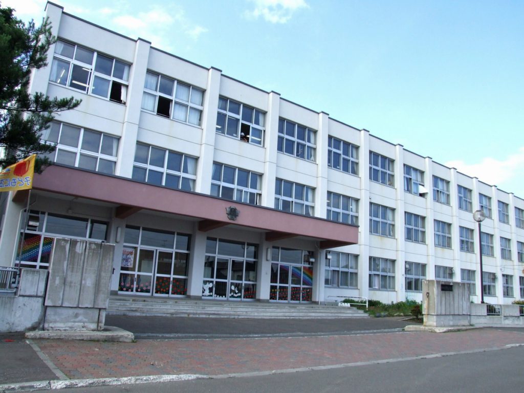 太平南小学校