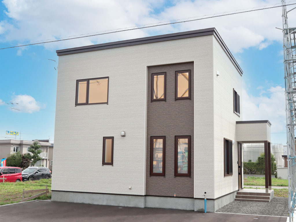 札幌 新発寒のモデルハウス ケムニッツ 外観