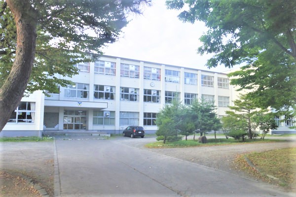 美園小学校