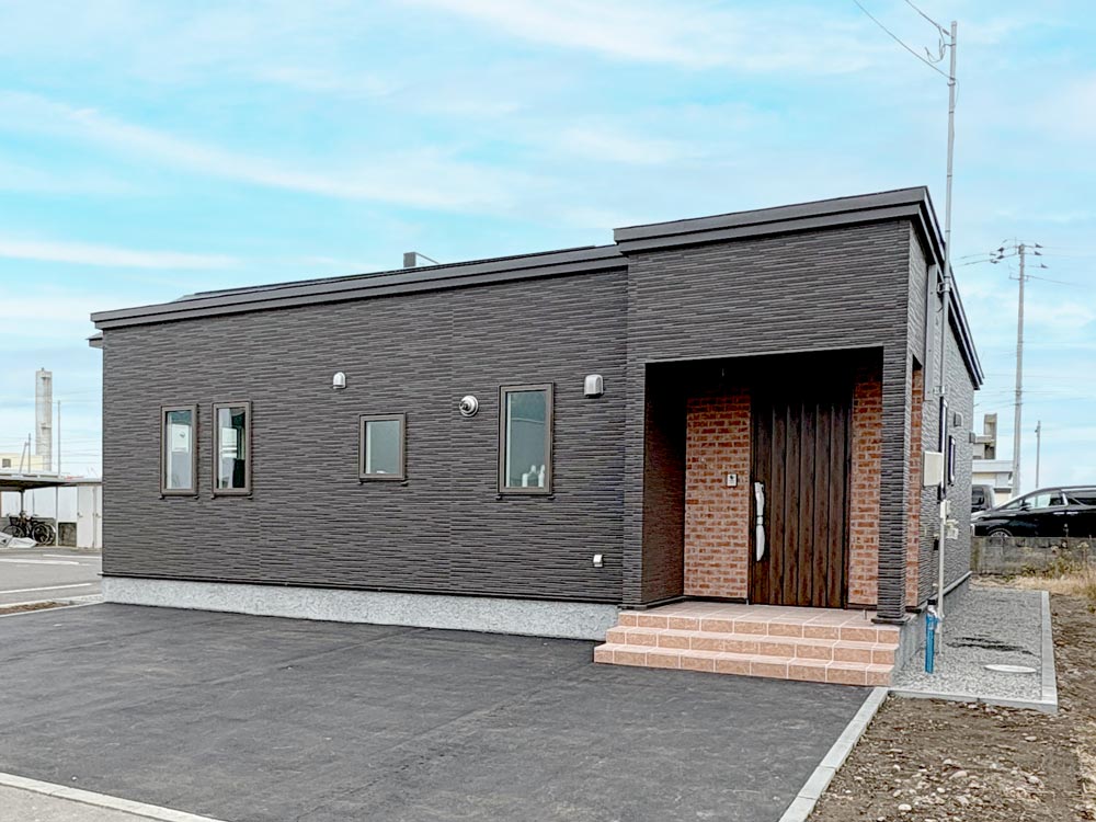 苫小牧 新富町2丁目 平屋 モデルハウス ケノーシャ 外観