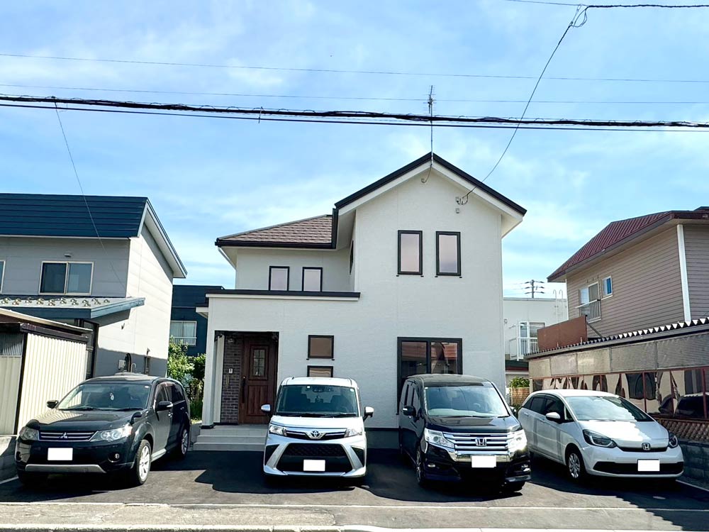 札幌 前田3条8丁目のモデルハウス ハミルトン 外観 駐車イメージ