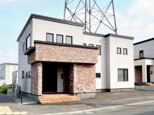 コスモ建設のモデルハウスを見る
