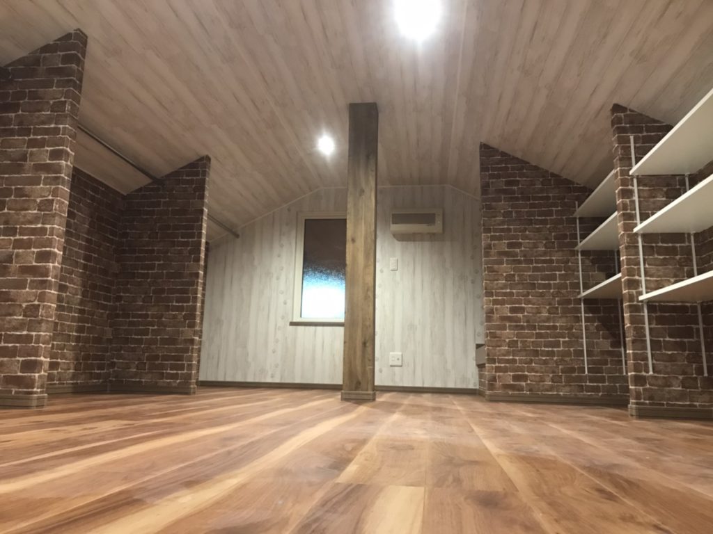 小屋裏改修工事