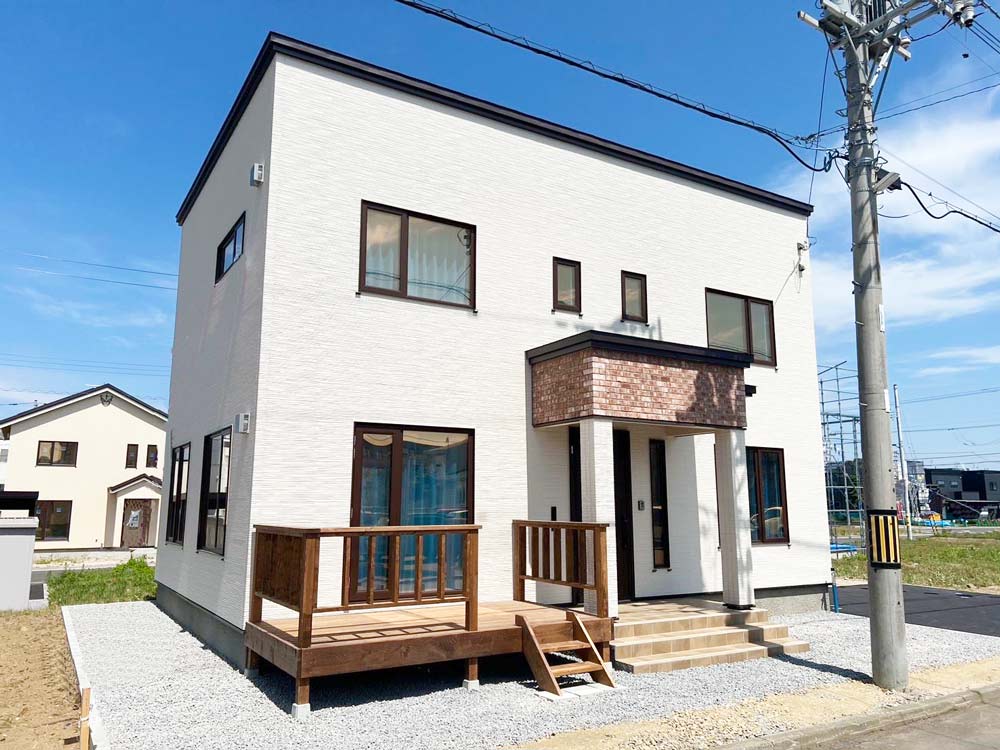 フレジュス【石狩市花川北にて公開中】