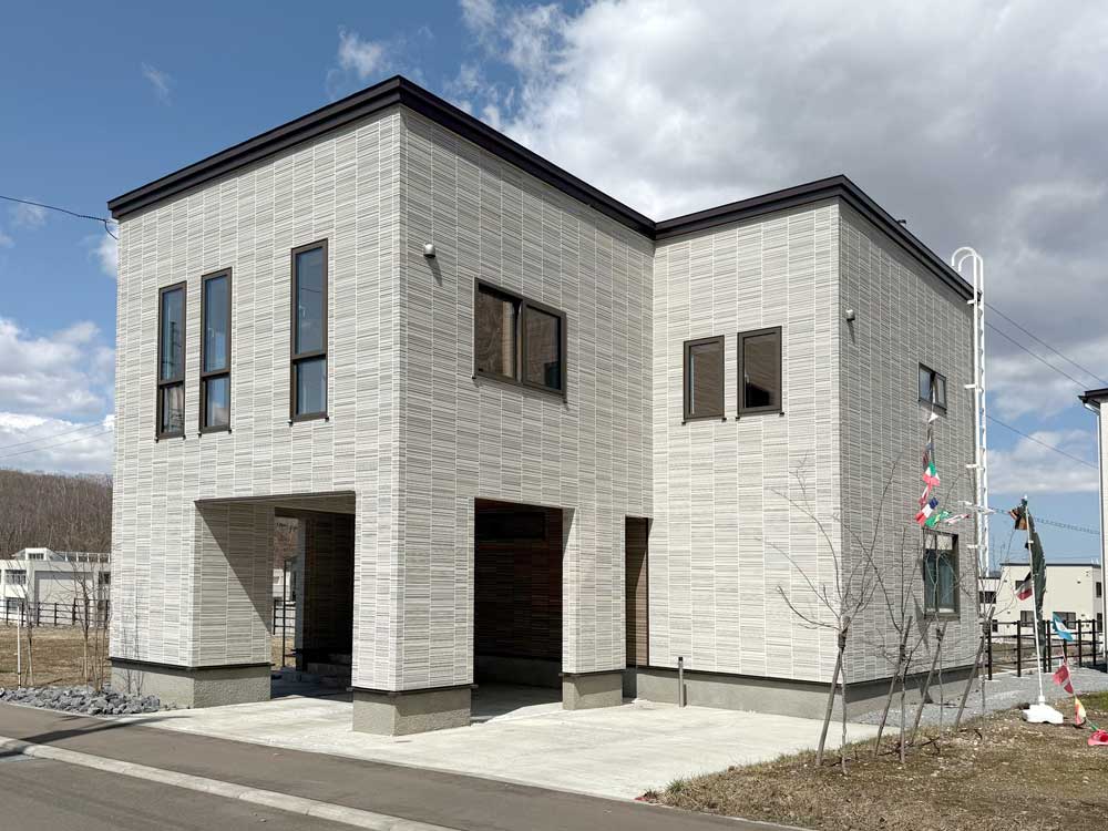 札幌 常盤6条2丁目のデザインハウス サレー 外観