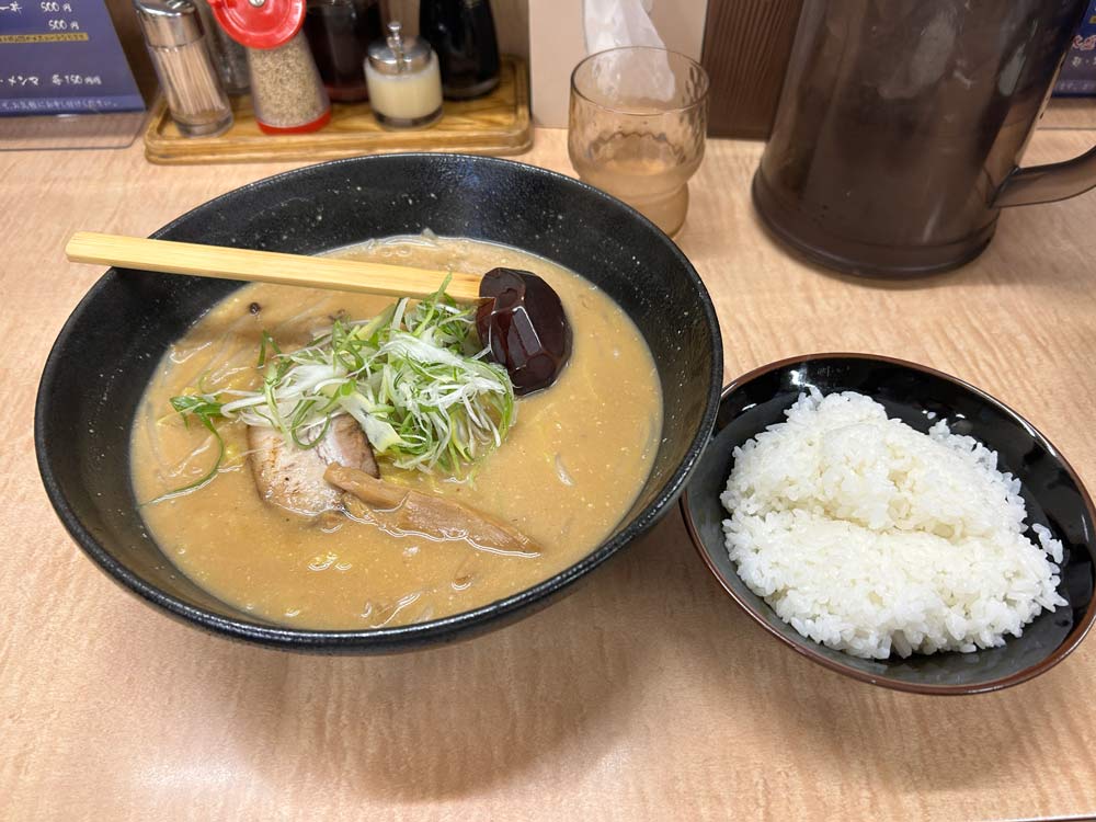 大好きなラーメンを求めて