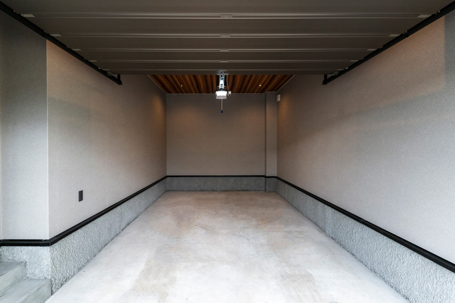 コスモ建設 オーナーインタビュー 角谷邸 ガレージ