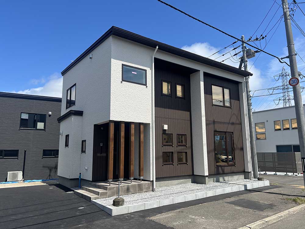 営業部 伴のモデルハウス公開情報